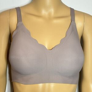 Vinfact Plunge V Bra for Women No Underwire Wireless Push up Bra Gray Size S